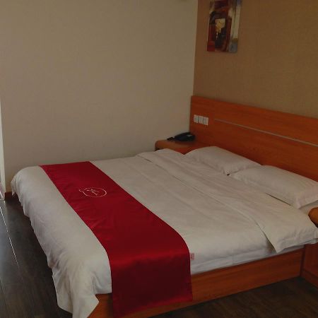 Thank Inn Chain Hotel Shanxi Shangluo Shanyang Nanxin Street 외부 사진